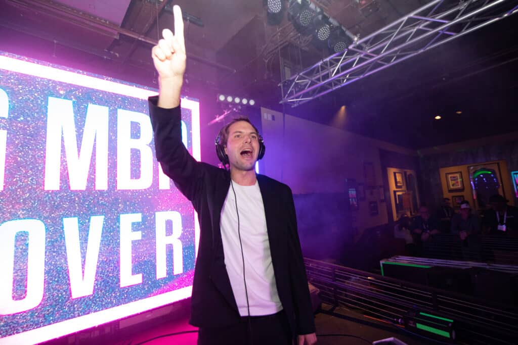 DJ Cam Reeve | Wedding MBA DJ Gig | DJ Takeover + Planners Vault | Event Recap