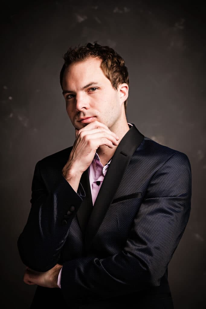 DJ Cam Reeve | ABOUT DJ CAM DJ Cam Reeve | ABOUT DJ CAM