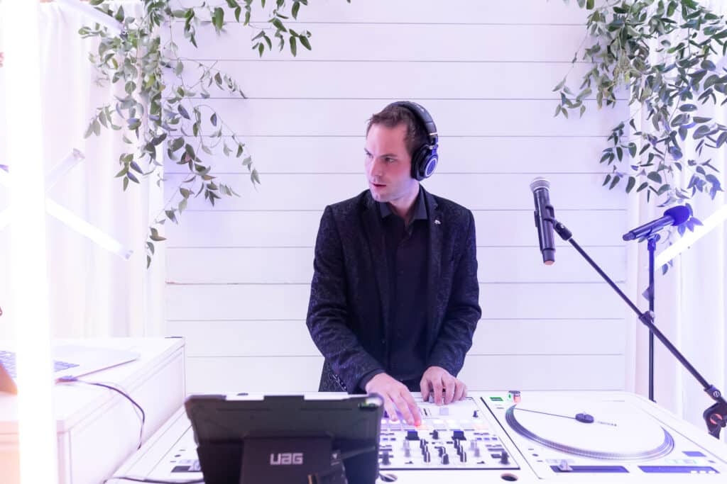DJ Cam Reeve | DJ in Lehi | About DJ Cam Reeve DJ Cam Reeve | DJ in Lehi | About DJ Cam Reeve