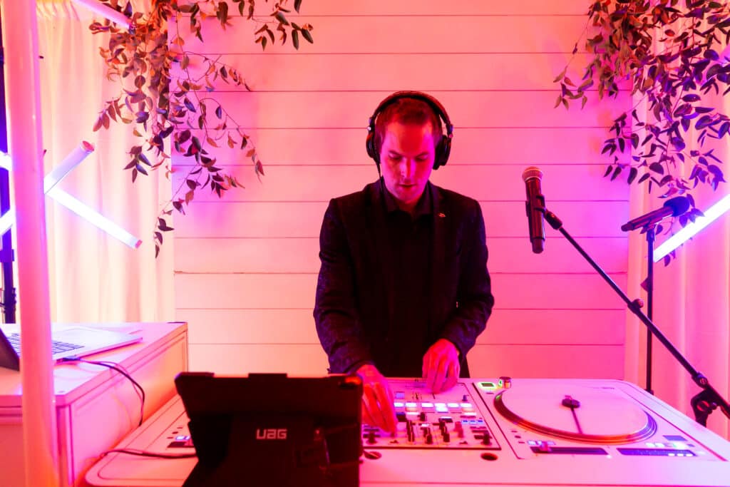 DJ Cam Reeve | Elizabeth | Dan @RiverBottomsRanch DJ Cam Reeve | Elizabeth | Dan @RiverBottomsRanch