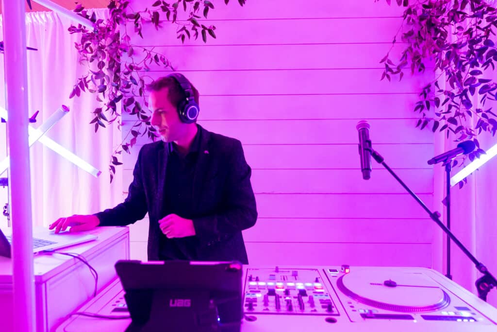 DJ Cam Reeve | Elizabeth | Dan @RiverBottomsRanch DJ Cam Reeve | Elizabeth | Dan @RiverBottomsRanch