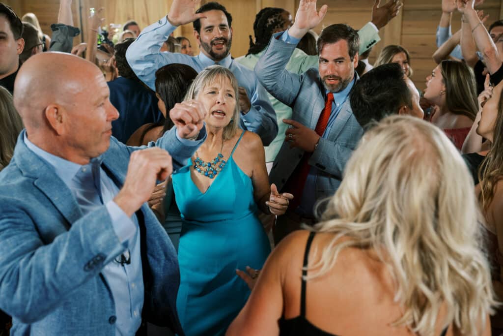 Wedding at Snowpine Lodge @Alta